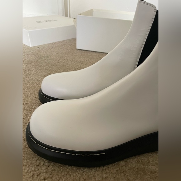 Alexander McQueen Ivory Boot | Brand NEW & Unused |Size 42 | Men - Picture 5 of 10
